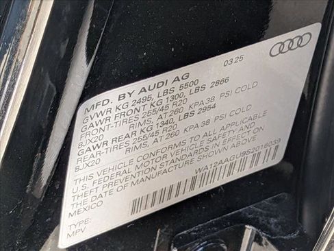 Used 2025 Audi Q5 Premium Plus image 28