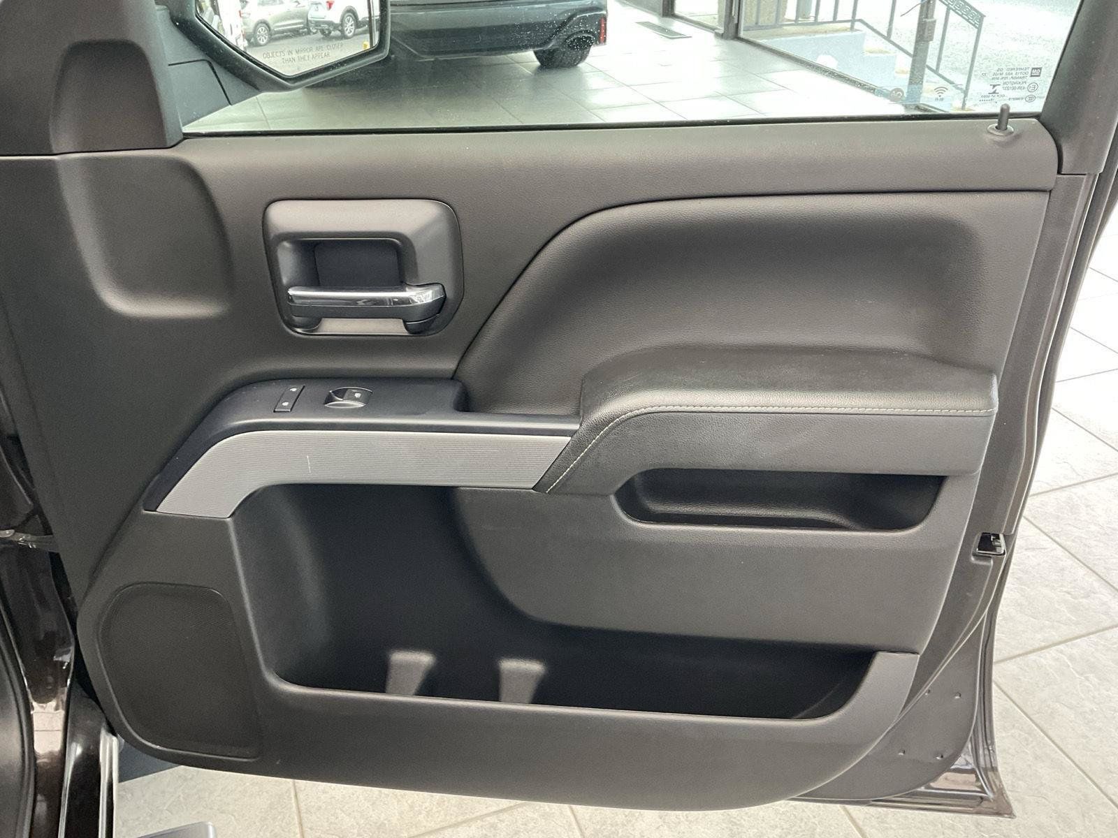 Used 2019 Chevrolet Silverado 1500 LT w/ All Star Edition AWD/4WD image 13