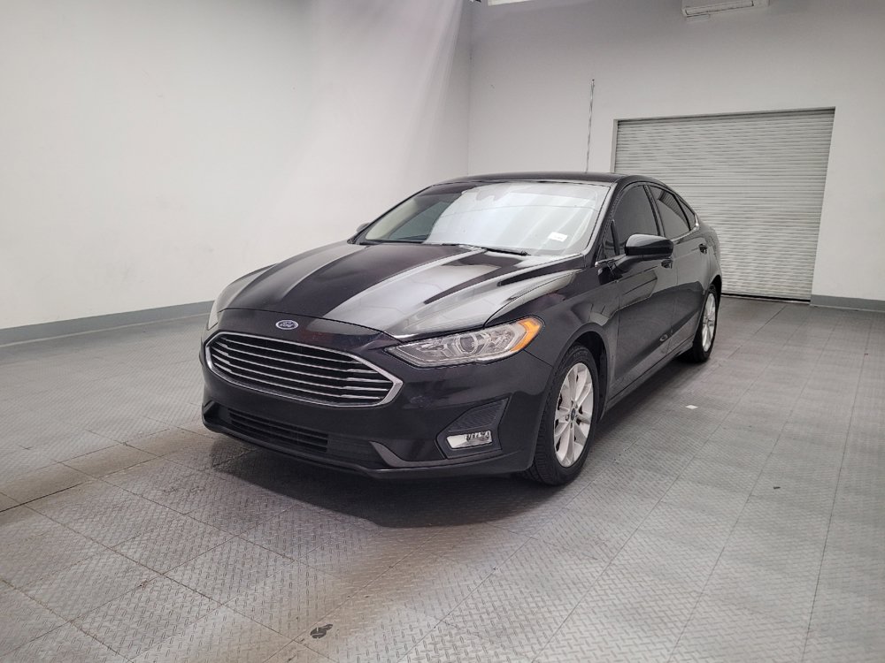 Used 2019 Ford Fusion SE w/ Equipment Group 151A FWD image 15