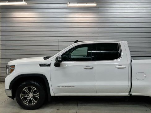 Used 2019 GMC Sierra 1500 SLE w/ Trailering Package RWD image 3