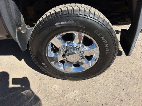 Used 2016 GMC Sierra 3500 SLE w/ SLE Preferred Package AWD/4WD image 25