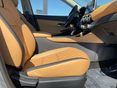 New 2025 Nissan Sentra SV w/ SV Premium Package image 27