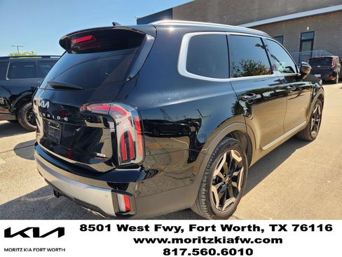 Certified 2024 Kia Telluride EX w/ EX Captain's Chair Package AWD/4WD image 3