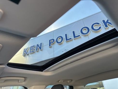 New 2025 Ford Maverick XLT w/ XLT Luxury Package image 28