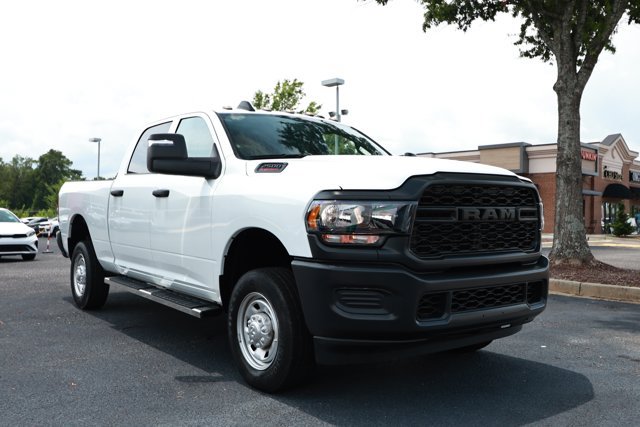 Used 2024 RAM 2500 Tradesman AWD/4WD image 3