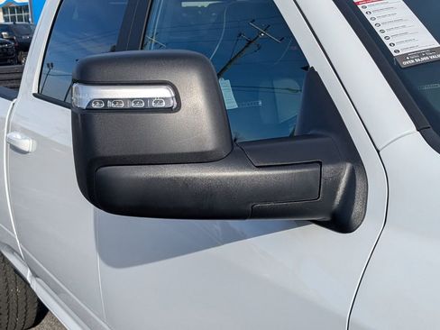 New 2026 RAM 2500 Laramie AWD/4WD image 11