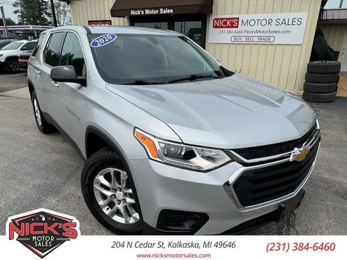 Used 2020 Chevrolet Traverse LS AWD/4WD image 1