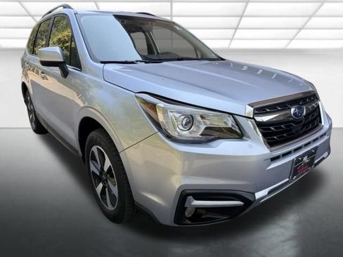 Used 2018 Subaru Forester 2.5i Limited AWD/4WD image 8