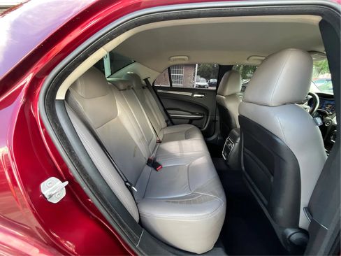 Used 2019 Chrysler 300 Touring w/ Sport Appearance Package RWD image 24