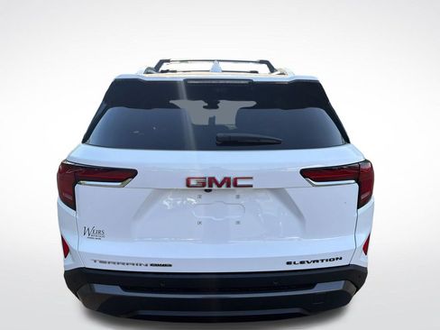 New 2026 GMC Terrain Elevation w/ Elevation Premium Package AWD/4WD image 5