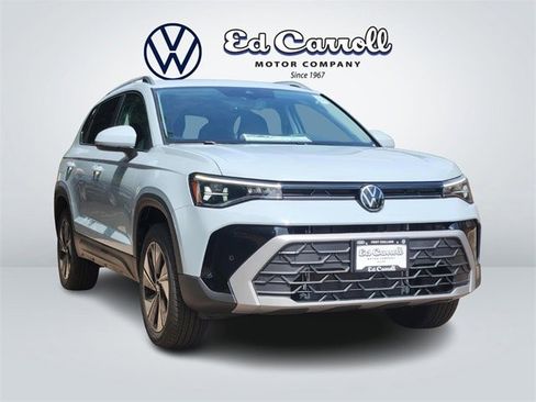 New 2025 Volkswagen Taos SE image 4