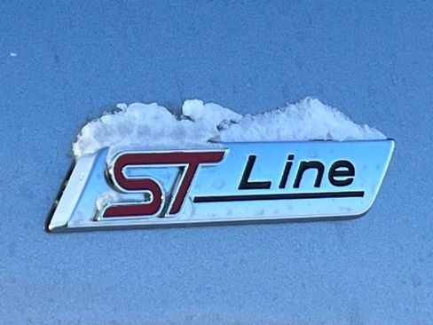 Certified 2023 Ford Escape ST-Line Select image 2