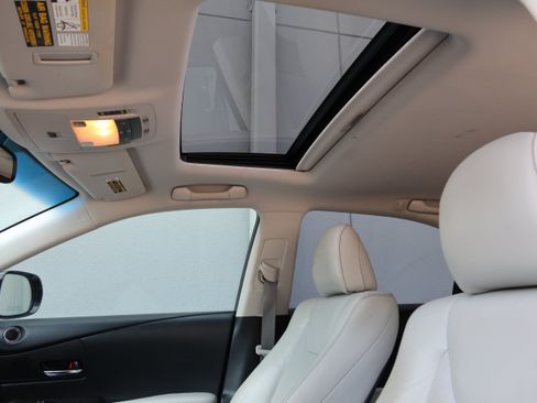 Used 2013 Lexus RX 450h FWD w/ Navigation Pkg image 31