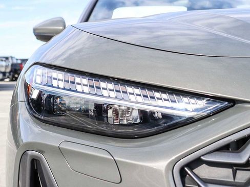 New 2025 Audi A5 2.0T Premium Plus image 9