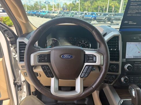 Certified 2019 Ford F150 Lariat w/ Equipment Group 502A Luxury AWD/4WD image 22