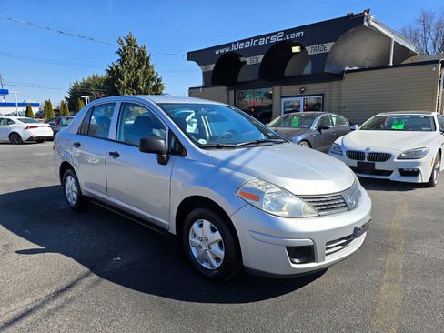 Used 2009 Nissan Versa Sedan image 1