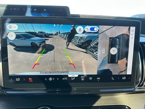 New 2025 Ford Expedition Max Platinum w/ Driver's Package image 20