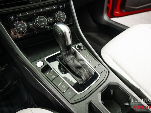 Used 2021 Volkswagen Jetta R-Line FWD image 24