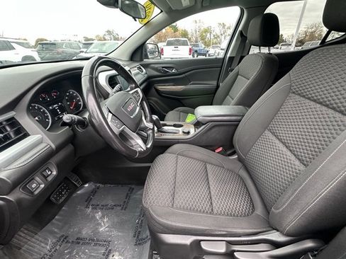 Used 2019 GMC Acadia SLE image 11