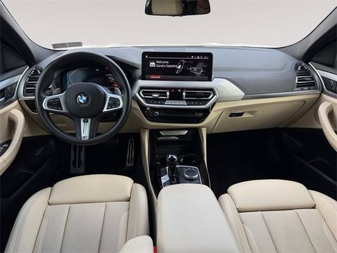 Used 2022 BMW X4 xDrive30i w/ M Sport Package image 10