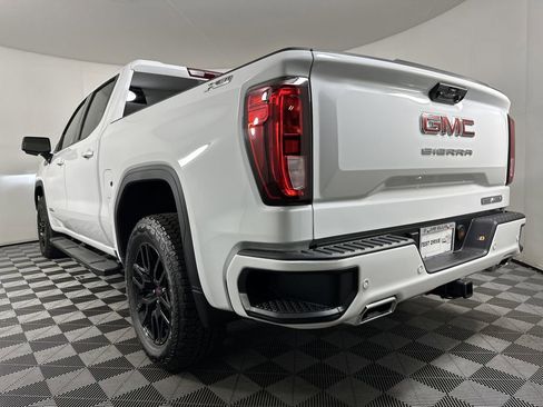 New 2025 GMC Sierra 1500 Elevation w/ Elevation Premium Package image 4