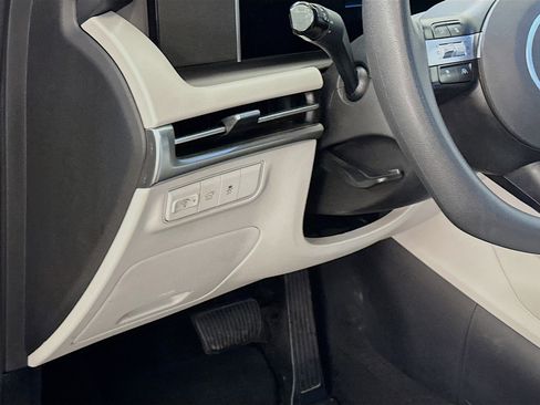 Used 2025 Hyundai Tucson SEL image 17