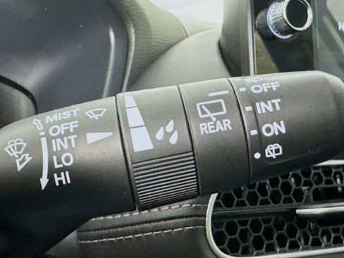 Certified 2026 Honda HR-V EX-L image 16