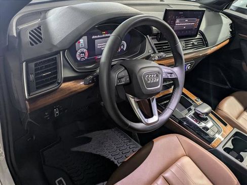 Used 2023 Audi Q5 2.0T Premium Plus w/ Premium Plus Package image 10