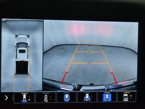 Used 2022 GMC Sierra 1500 Denali w/ Denali Reserve Package image 22