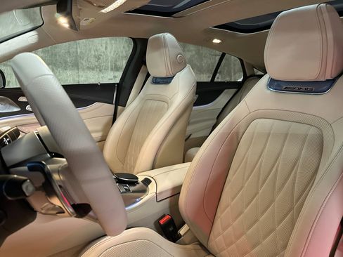 Certified 2024 Mercedes-Benz AMG GT 43 image 19