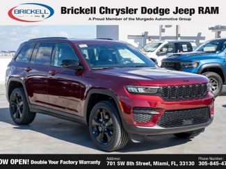 New 2025 Jeep Grand Cherokee Altitude video 3