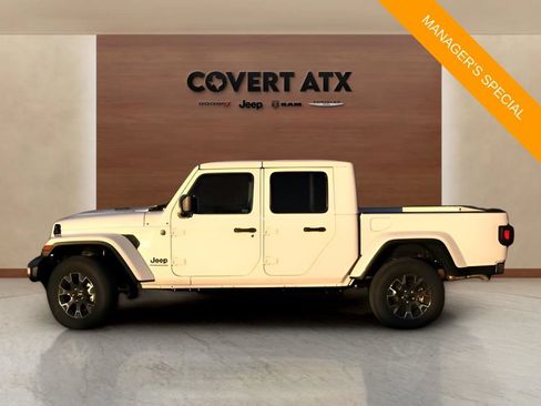 New 2026 Jeep Gladiator Mojave AWD/4WD image 2