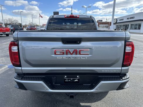 Certified 2024 GMC Canyon Denali image 23