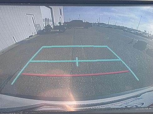 Used 2020 Toyota RAV4 XLE Premium image 11