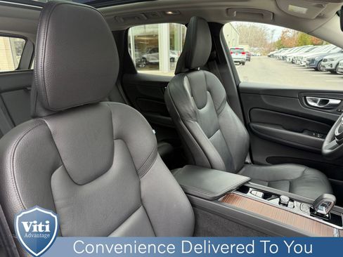 Certified 2023 Volvo XC60 B5 Plus w/ Climate Package AWD/4WD image 31