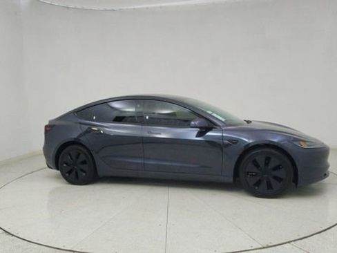 Used 2025 Tesla Model 3 Long Range image 62