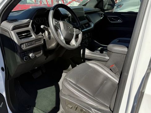 Used 2021 Chevrolet Tahoe Z71 image 3