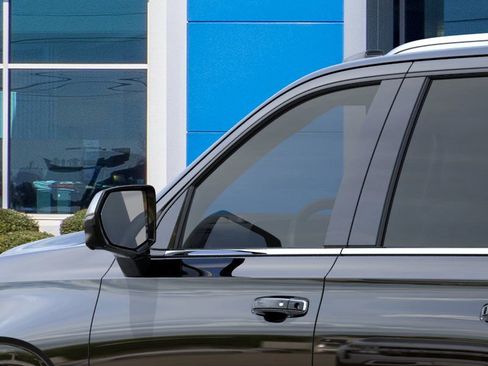 New 2026 Chevrolet Suburban Premier w/ Sun And Tow Package image 13