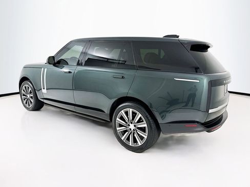 Used 2024 Land Rover Range Rover Long Wheelbase Autobiography AWD/4WD image 6