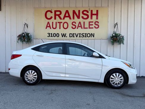 Used 2016 Hyundai Accent SE FWD image 6