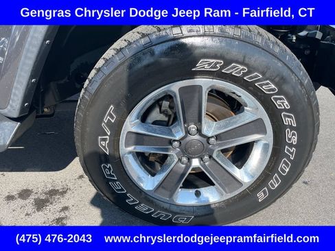 Used 2021 Jeep Wrangler Unlimited Sahara AWD/4WD image 9