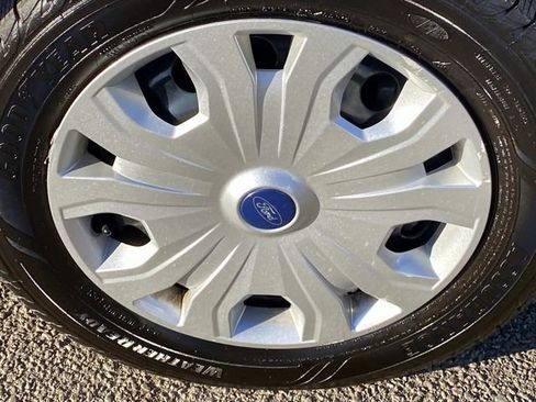 Used 2022 Ford Transit Connect XL image 31