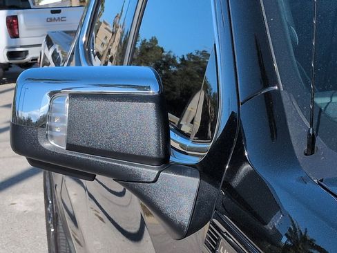 Used 2025 GMC Sierra 1500 Denali Ultimate image 11