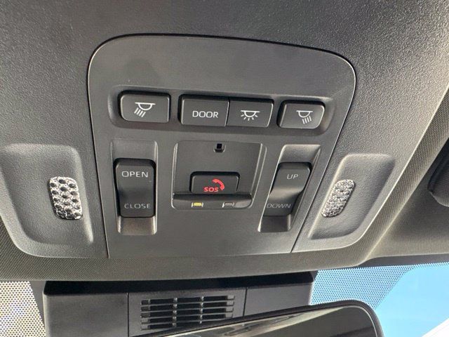 Used 2026 Toyota Camry SE w/ Convenience Package FWD image 22