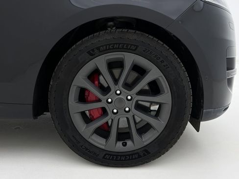 Used 2023 Land Rover Range Rover Sport SE image 28