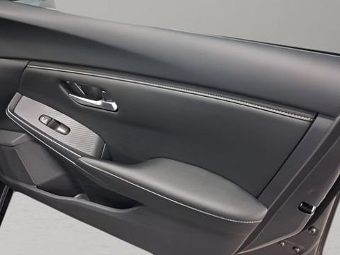 Used 2025 Nissan Sentra SV w/ All-Weather Package FWD image 20