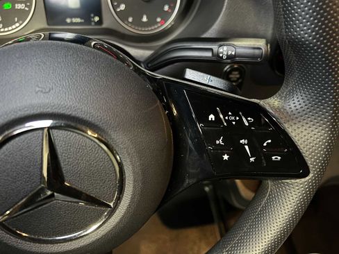 Used 2025 Mercedes-Benz Sprinter 2500 image 29