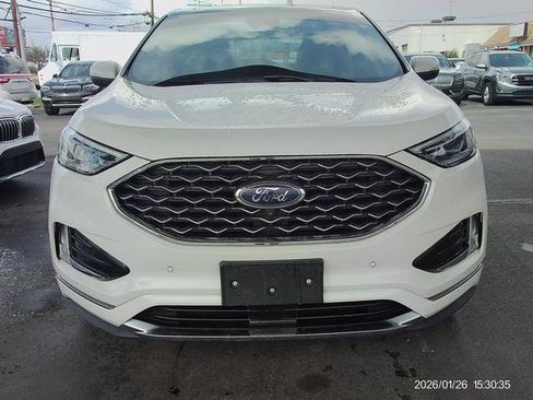 Used 2020 Ford Edge Titanium w/ Equipment Group 301A AWD/4WD image 2
