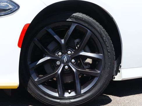 Used 2021 Dodge Charger GT w/ Blacktop Package image 5