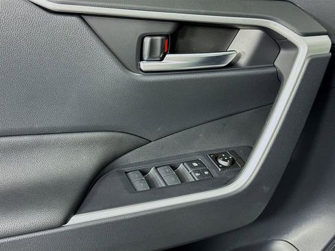 New 2025 Toyota RAV4 XLE image 21